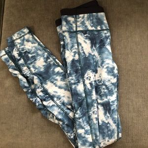 Lululemon leggings - never worn